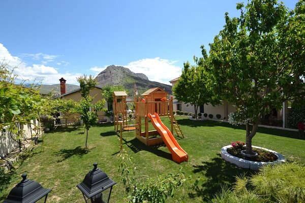 Garden and play area