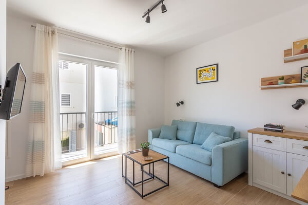 Living room + balcony