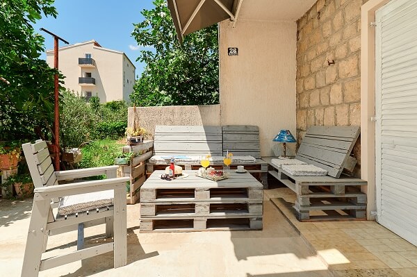 Sitting area